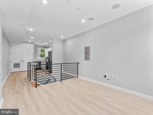 Building Photo - 1682 N 54th St