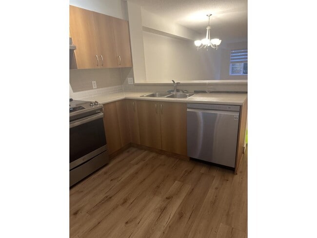 Photo - 103-62A 62 A Ave