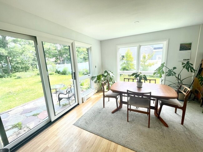 Photo - 54 Bartley Ave