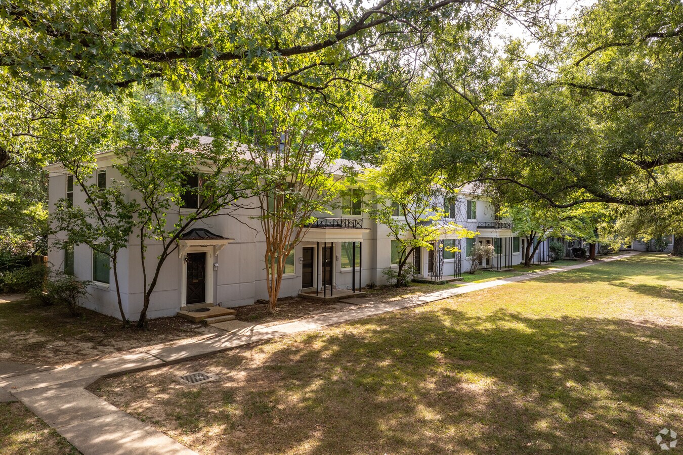 Photo - Harbert Place