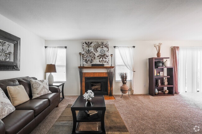 2BR, 2BA - 986SF