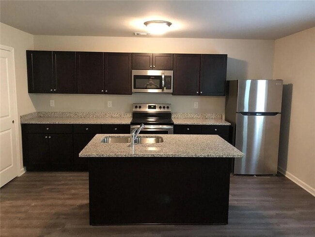 Photo - 1155 Oak Hollow Ln