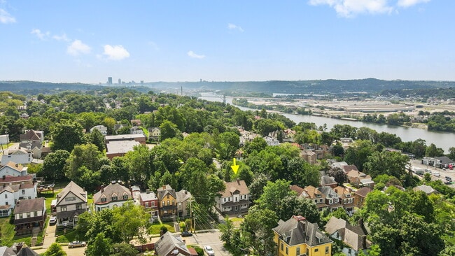 Photo - 133 Meade Ave Unit 1