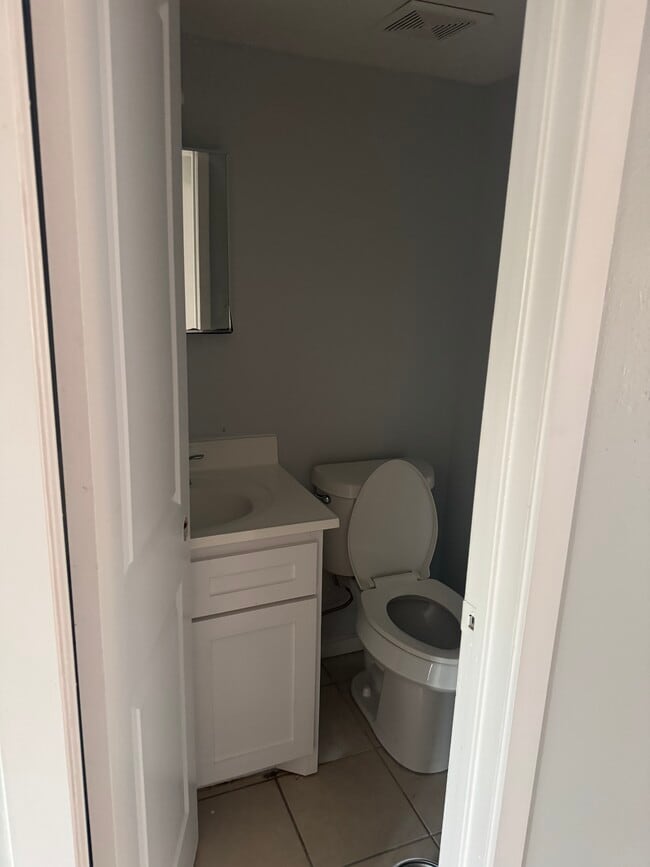 Photo - 524 Galveston Rd