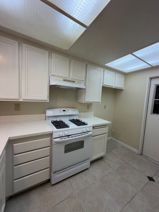 Photo - 1302 Gina Dr