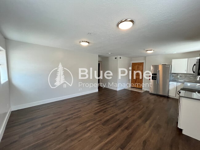 Photo - 1420 E 17th St Unit 1