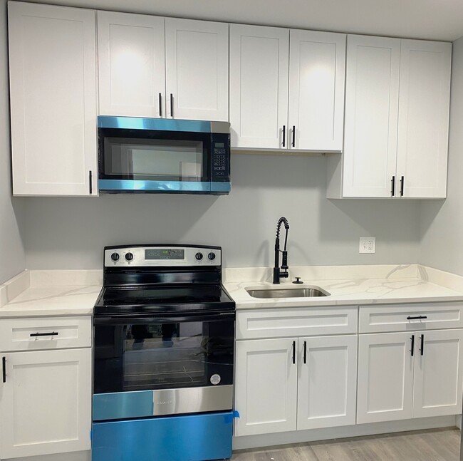 Photo - 4310 Ridgewood Ave