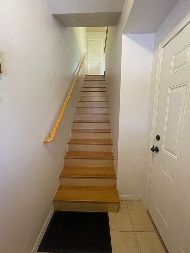 Photo - 175 Metz Ln