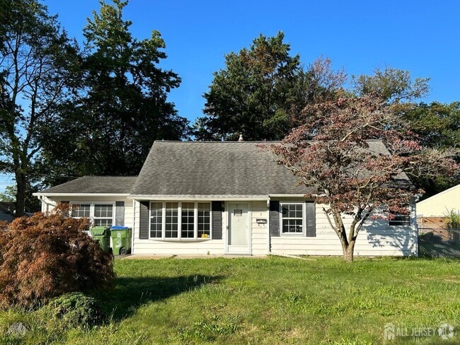 Building Photo - 3 Stiles Rd Rental