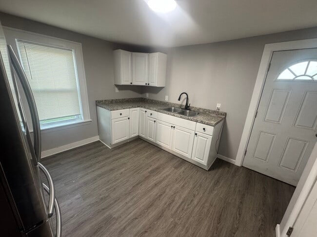 Photo - 20 Spring St Unit 20 spring st Enfield CT