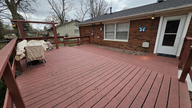 Photo - 10909 College Pl Dr