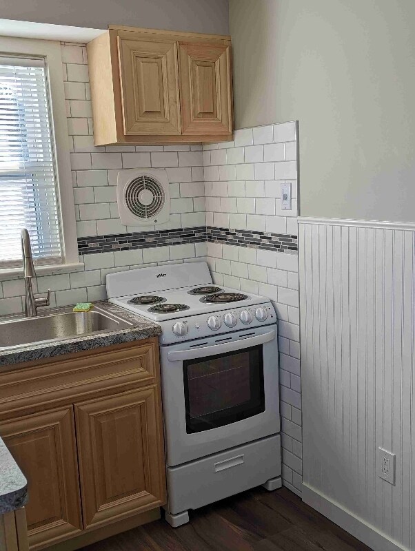 Photo - 1909 S Bradford St