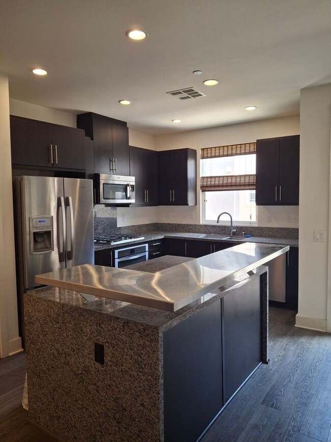 Photo - RECENTLY REDUCED! Beautiful Townhome in Ci...