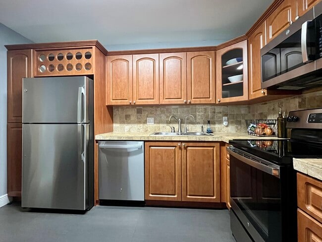Photo - 13720 SW 90th Ave Unit Heatherwalk