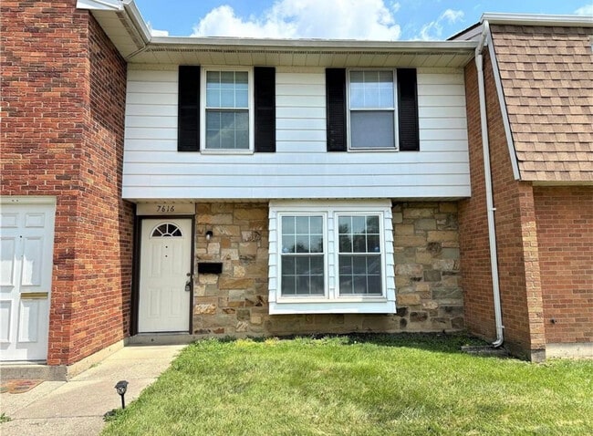 Building Photo - 7616 Mt Hood