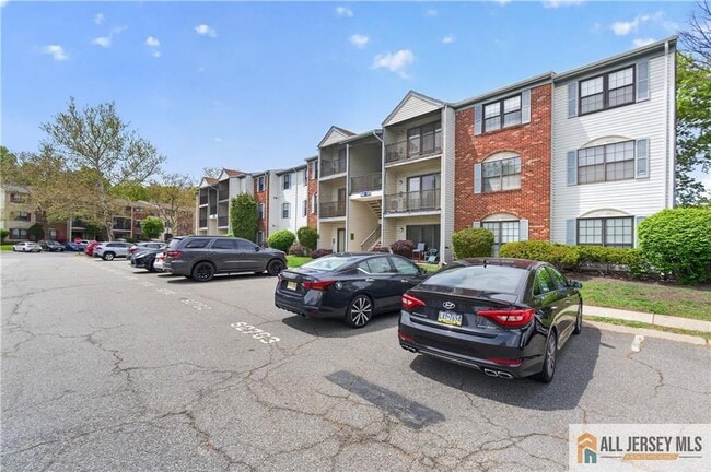 Building Photo - 343 Lancaster Ct Unit 2343