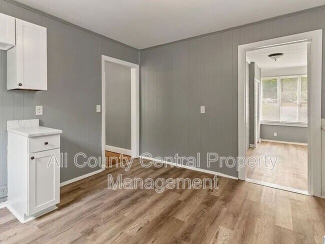 Photo - 1468 Pike Rd