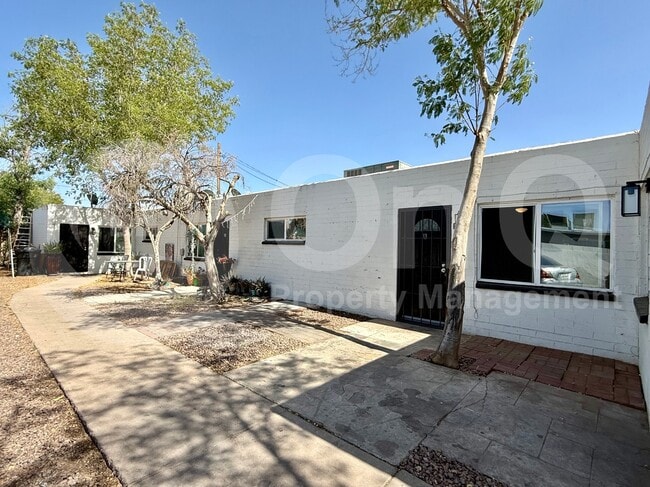 Building Photo - 609 S Bellview Rental