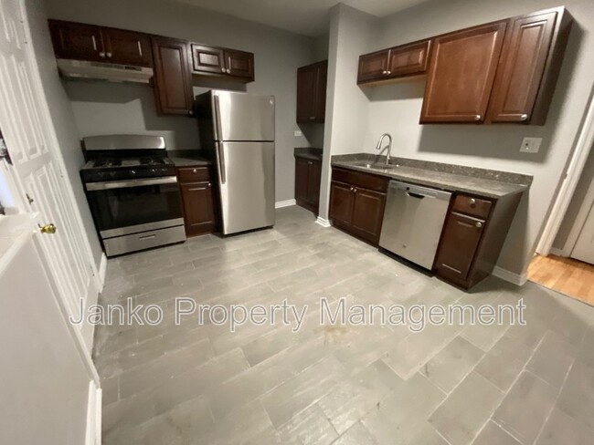 Photo - 2916 W 64th St Condo Unit 1