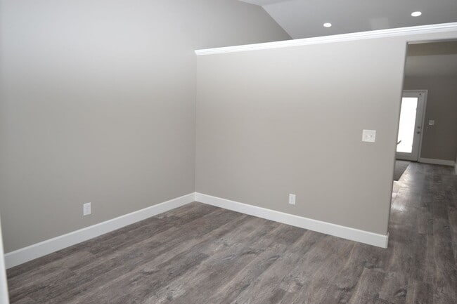 Photo - Beautiful 4 Bed 2.5 Bath Townhome in West Jordan!!!