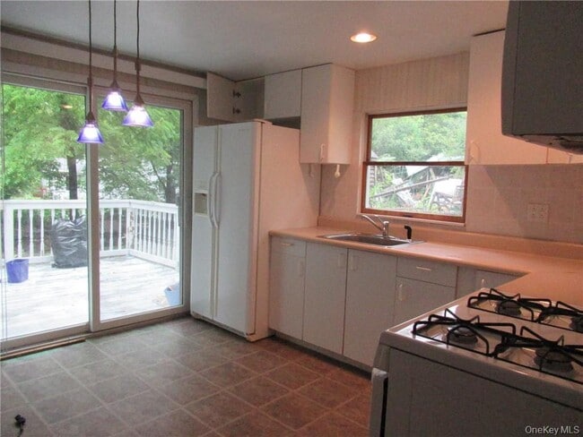 Photo - 357 Mountain Lodge Rd