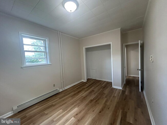 Photo - 310 W Grape St