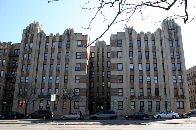 Building Photo - 2830 Grand Concourse Unit 1A