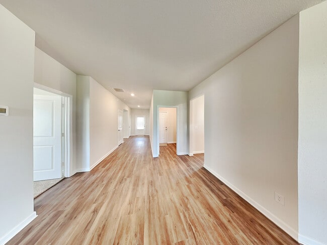 Photo - 1247 Fendt Dr