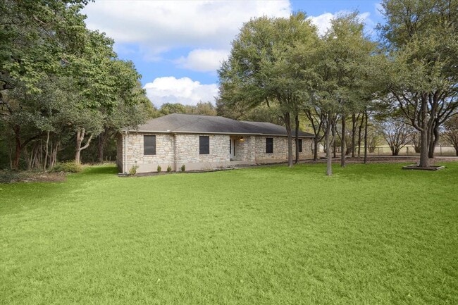 Photo - 10319 Old Manchaca Rd