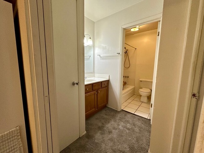 3069 Oakland