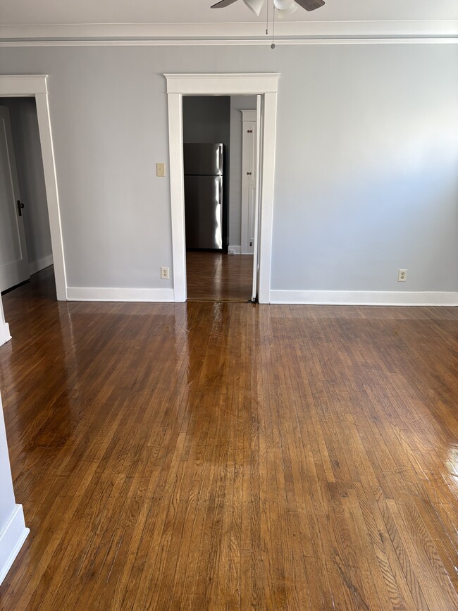 Dining Room - 766 N Ridgewood Pl