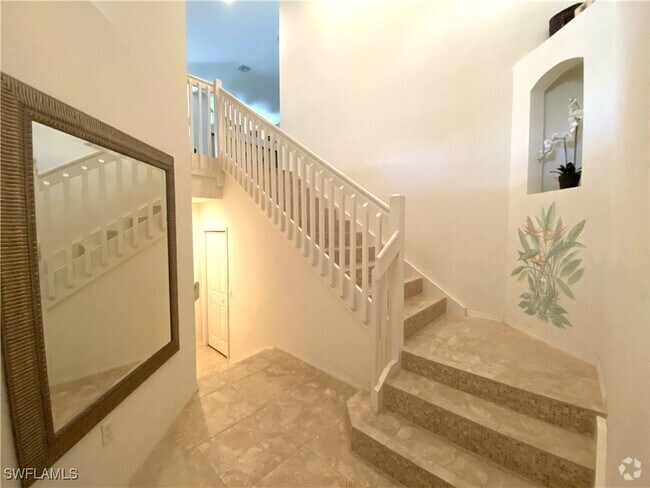 Building Photo - 1570 Winding Oaks Way Unit 201 Rental