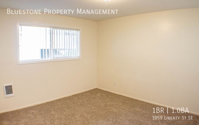 Photo - Beautiful 1 Bedroom Apartment Near Downtow...