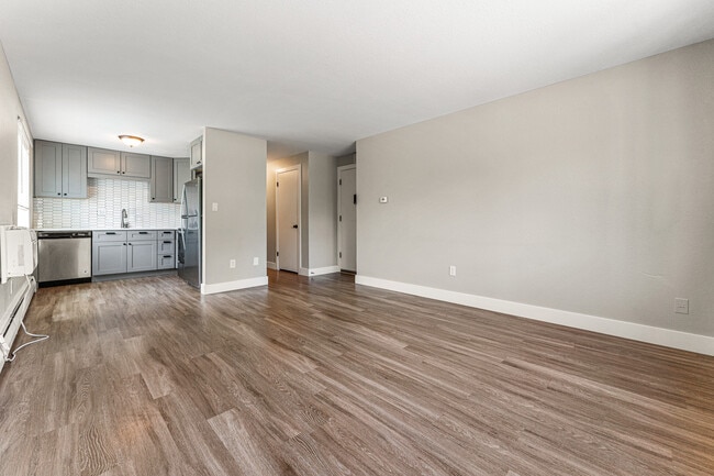 Photo - 1302 Milwaukee