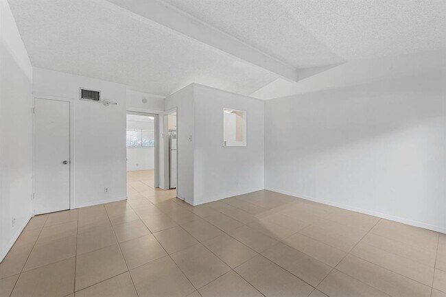 Photo - 1907 Fairlawn Ln