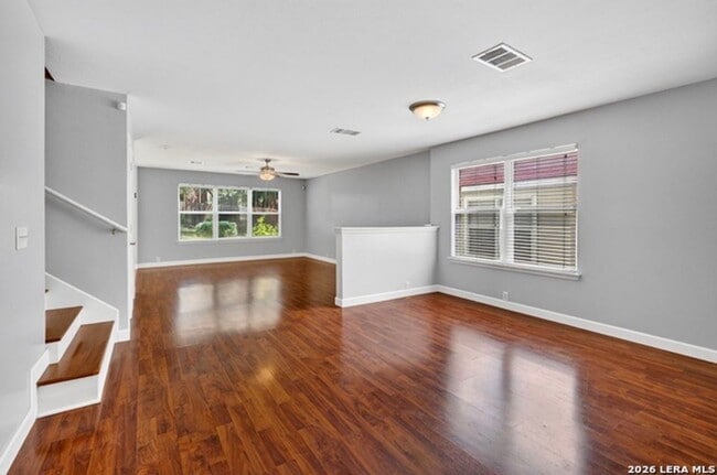 Photo - 7711 Parkwood Way