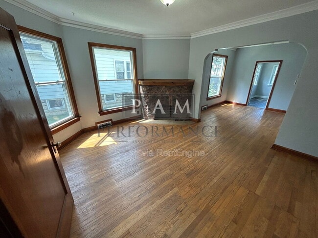 Photo - 3269 S New York Ave