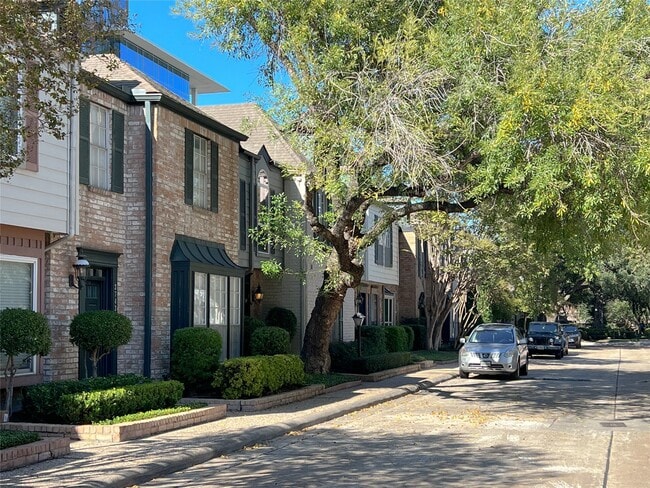 Photo - 3737 Wakeforest St