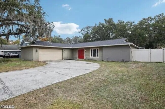 Building Photo - 14107 Briarthorn Dr