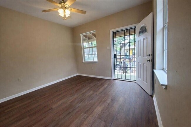 Photo - 1703 Clouet St