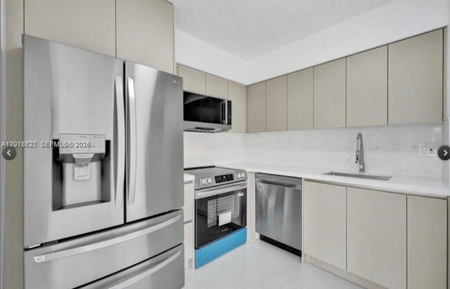 Photo - 4701 N Andrews Ave