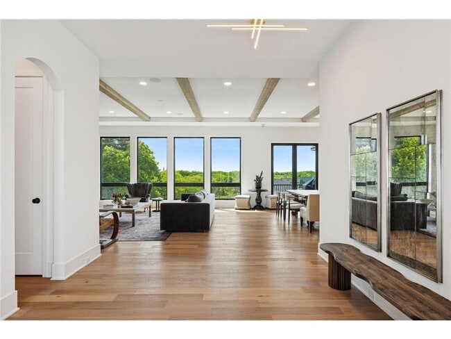 Photo - 6297 Yuma Ln N