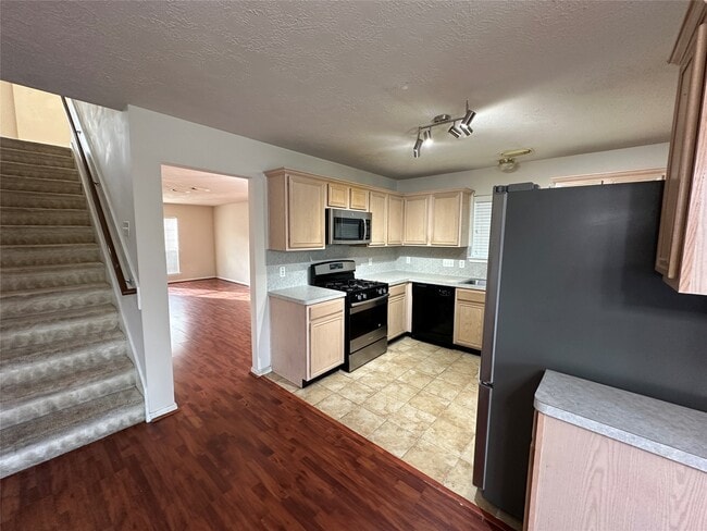 Photo - 11010 Heron Nest St