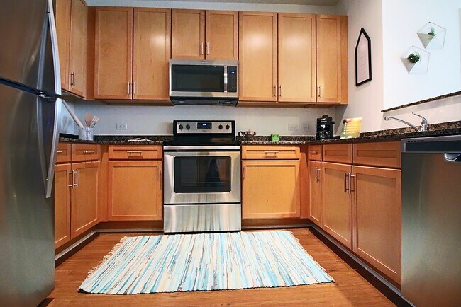 Photo - 919 S Clark St Unit 204