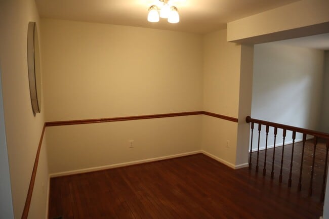 Photo - Fantastic 3 BR/2.5 BA Townhome minutes from Rio Lakefront. Ready Mid-May