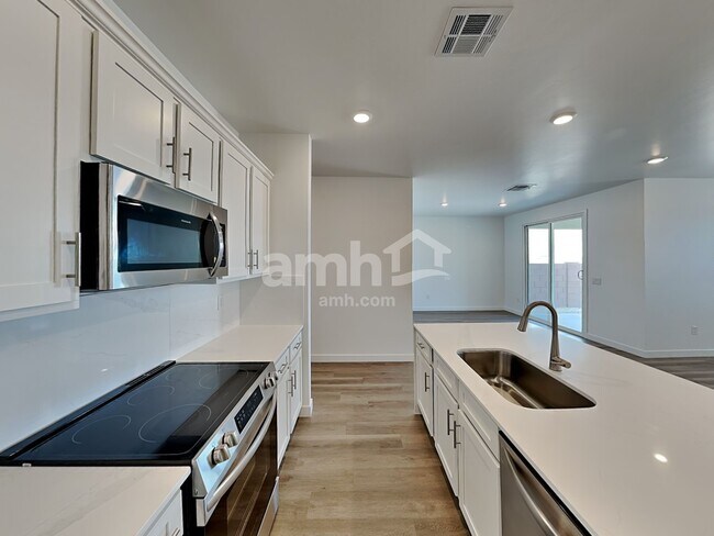 Photo - 12246 Thunder Creek Pky