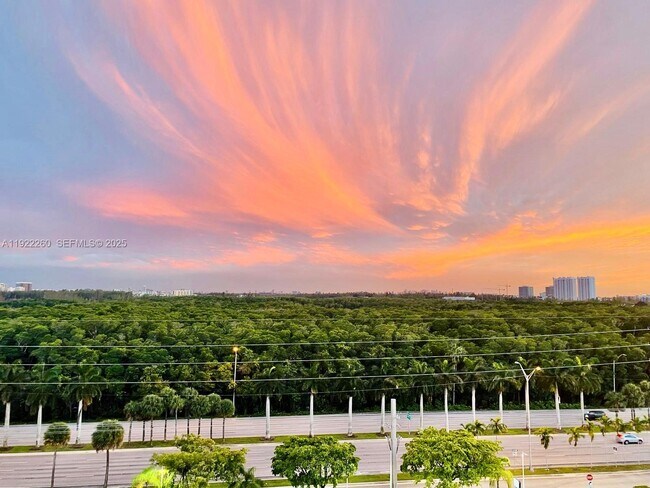 Building Photo - 2841 NE 163rd St Unit 1008