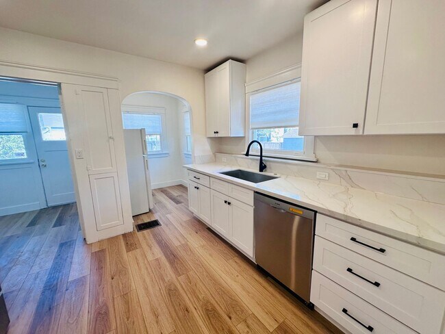 Photo - 360 Wheeler Ave Unit 360 Wheeler Avenue #A