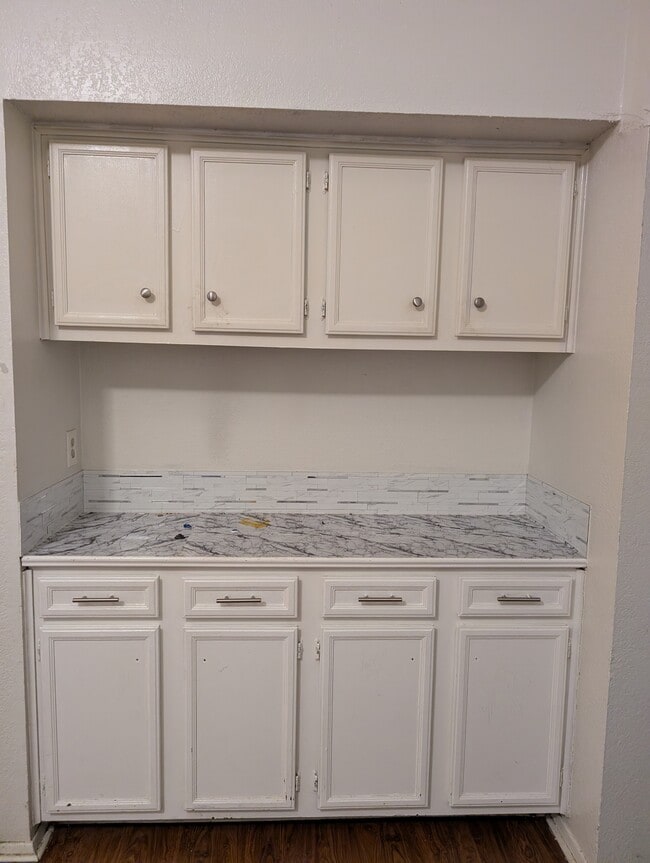 Photo - 419 Meadowcreek Cir