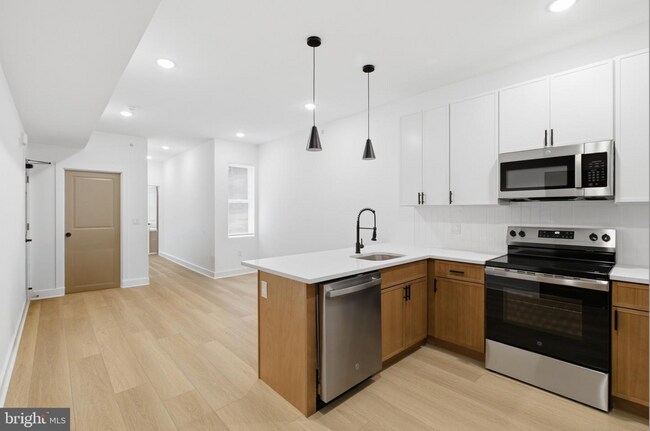 Photo - 2223 N 22nd St Unit 3